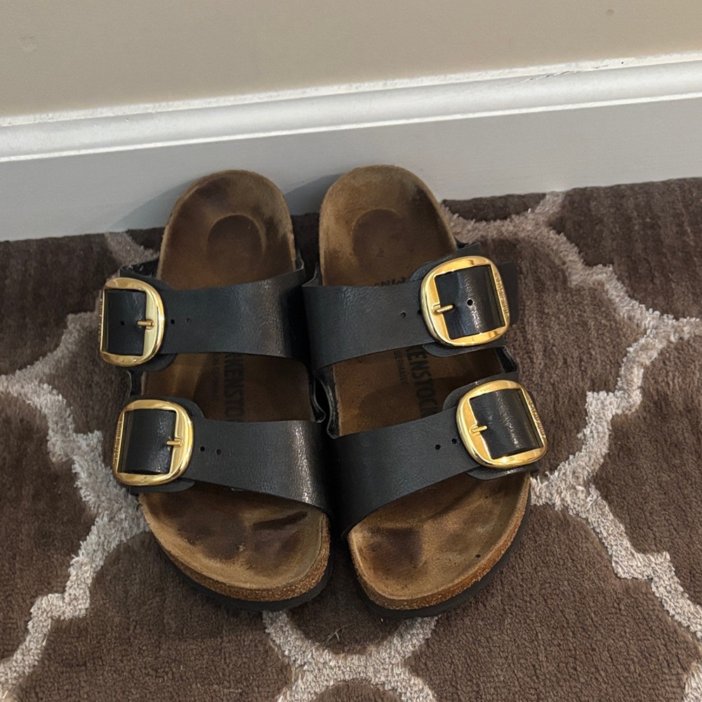 Women’s Birkenstock Arizona big buckle size 38